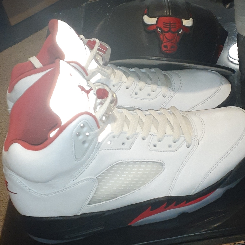 🔥🔥jordan Retro 5 2020 Silver tongue 🔥🔥